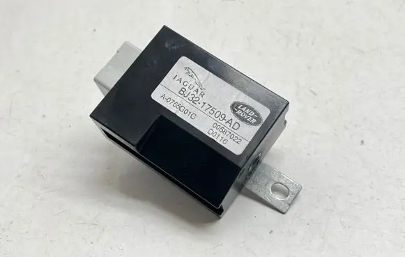 Land Rover Range Rover Evoque L538 Window wiper interval relay BJ3217509AD 00587022 A0755G01G
