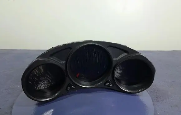 Citroen C4 II Speedometer (instrument cluster) 9812832980
