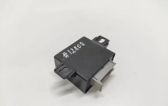 Audi A8 S8 D2 4D Wing mirror control module 5DS00561701