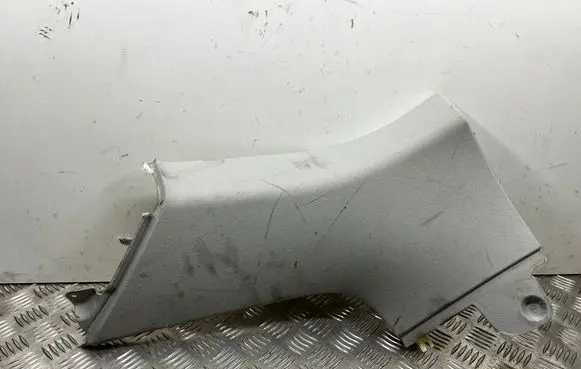 Audi A6 S6 C6 4F (D)pillar trim (top) 4F9867246 1056300010