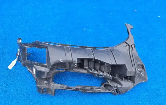 BMW X3 G01 Fog light bracket 8064596