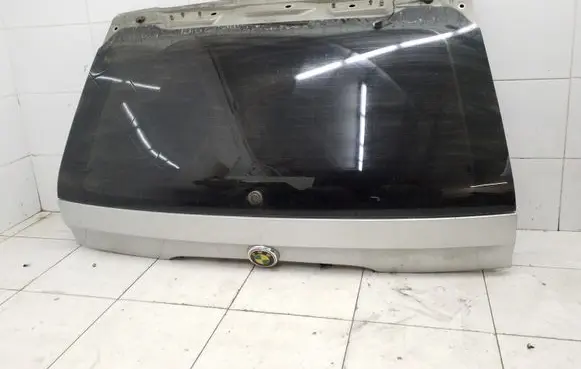 BMW X5 E53 Tailgate/trunk/boot lid AS2