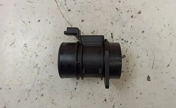 Mitsubishi Carisma Mass air flow meter 7700114778