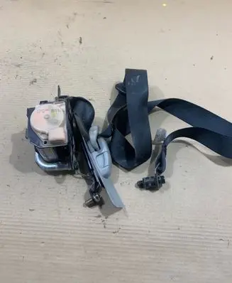Suzuki Grand Vitara II Front seatbelt 8494065j0 C9154N