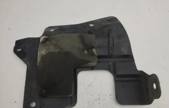 Nissan Qashqai J12 Front underbody cover/under tray 648396UA0A