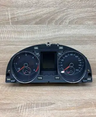 Volkswagen PASSAT B7 Speedometer (instrument cluster) 3AA920970J A2C53219792 MPH