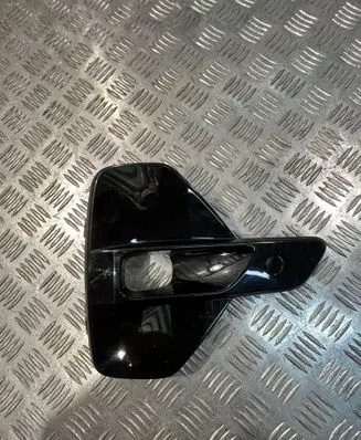 Volvo XC40 Front fog light trim/grill 32347387