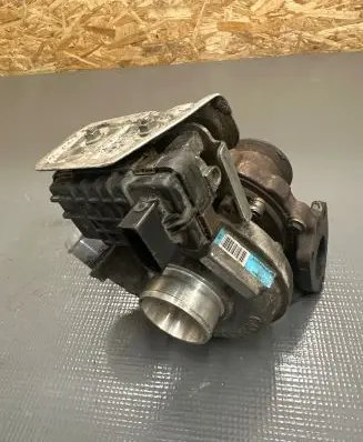 Citroen C-Crosser Turbo 7696741