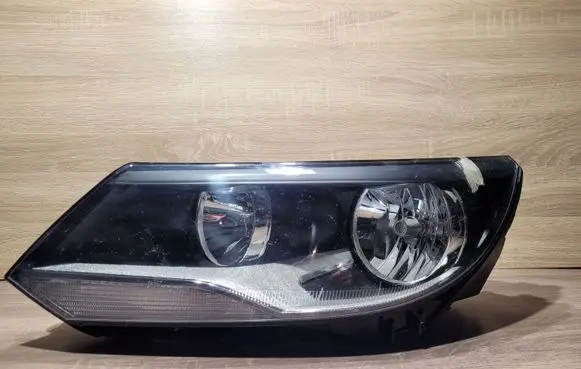 Volkswagen Tiguan Headlight/headlamp 5N0941005