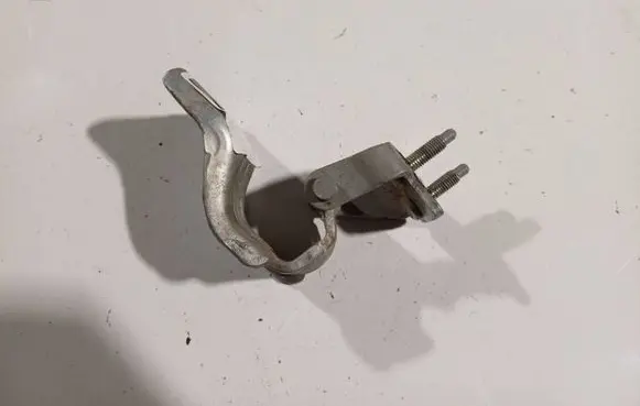 Volkswagen PASSAT B6 Tailgate/trunk/boot hinge