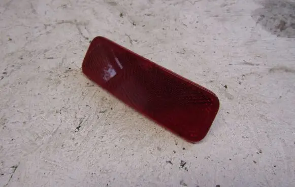Rear tail light reflector
