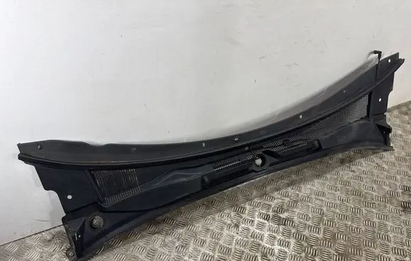 Chevrolet Camaro Wiper trim 23376266 84154468 84090639