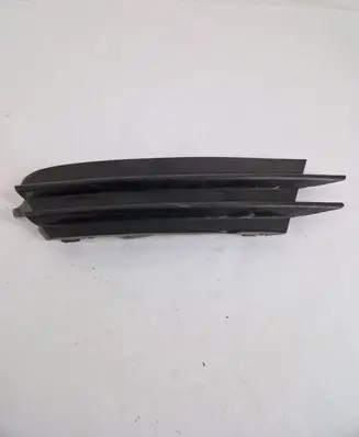 Volkswagen Scirocco Front grill 1K8853665B