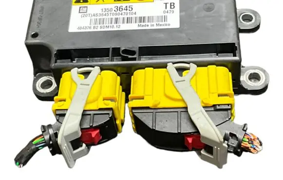 Opel Insignia A Airbag control unit/module 13503645 AS3645T090470104