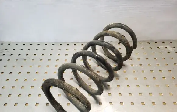 Opel Vivaro Front coil spring