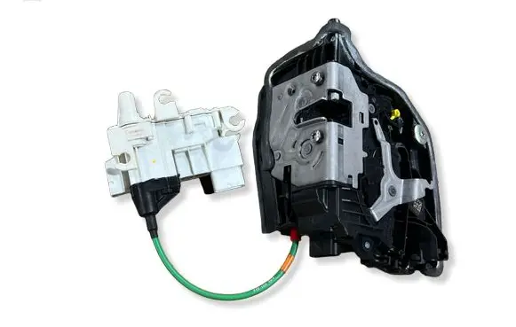 BMW 7 F01 F02 F03 F04 Rear door lock A046465