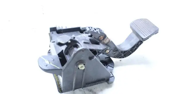 Jeep Compass Brake pedal P68319939AA