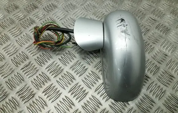 Audi TT Mk1 Front door electric wing mirror 8N0857539