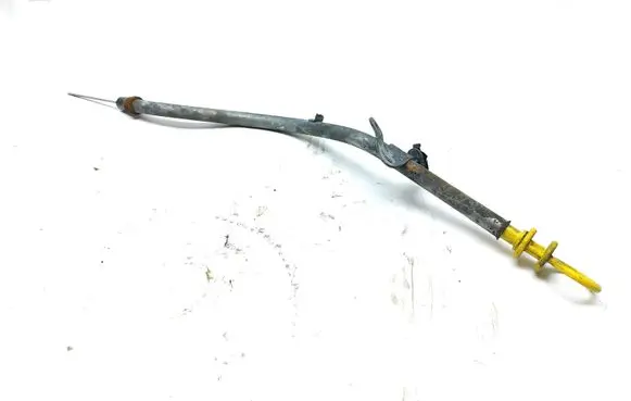 Renault Trafic III (X82) Oil level dip stick 