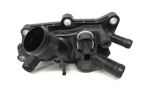 Dacia Sandero III Thermostat housing 110610362R