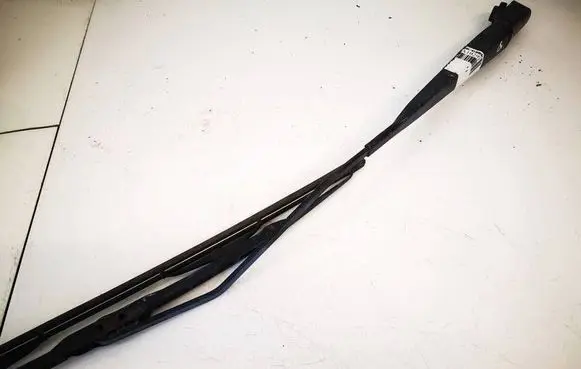 Citroen C3 Front wiper blade arm