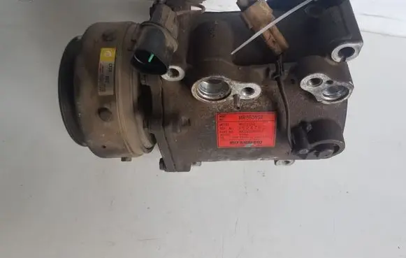 Mitsubishi Montero Air conditioning (A/C) compressor (pump) MR360532 MSC105C