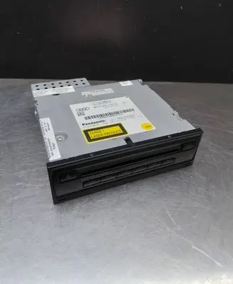 Audi A6 S6 C6 4F CD/DVD changer 4E0910110E 4E0035110A