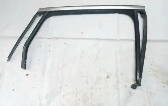 Opel Astra J Rubber seal rear door 13264884