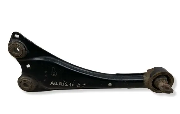 Toyota Auris E180 Rear suspension control arm 