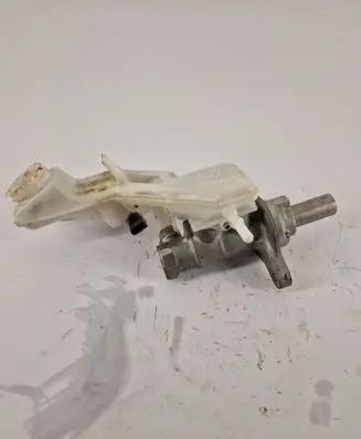Mazda 2 Master brake cylinder 517119037