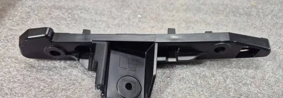 BMW 5 G60 G61 Front bumper mounting bracket 9879295
