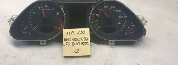 Audi A6 S6 C6 4F Speedometer (instrument cluster) 4F0920951