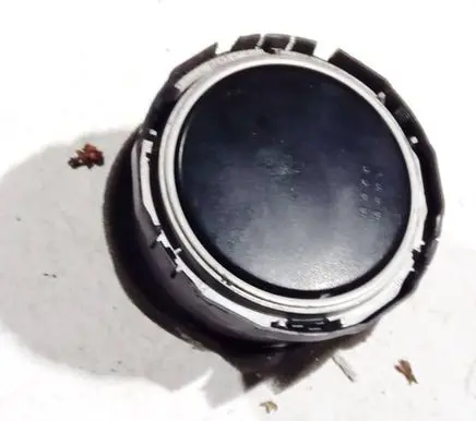 Mitsubishi Colt Dash center air vent grill jc359131