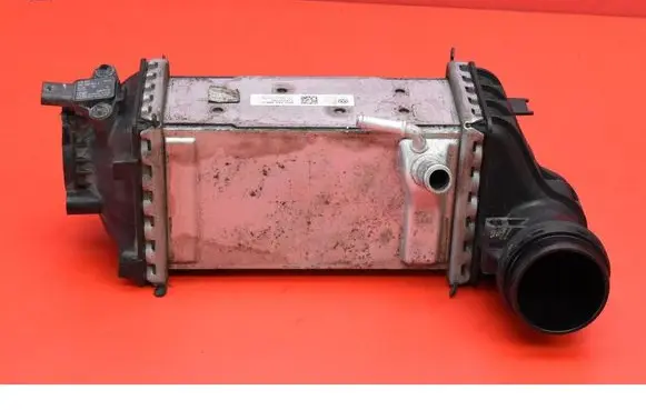 Skoda Octavia 985 Intercooler radiator 05C145785C