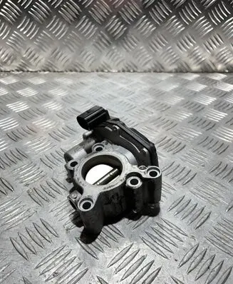 Ford Focus Throttle body valve H6BG-9F991-AA