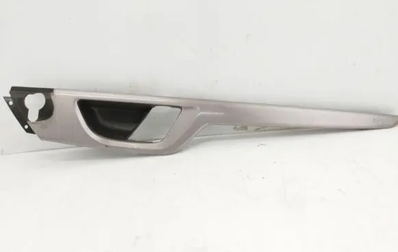 Volvo V70 Front door interior handle trim 8652395 6789