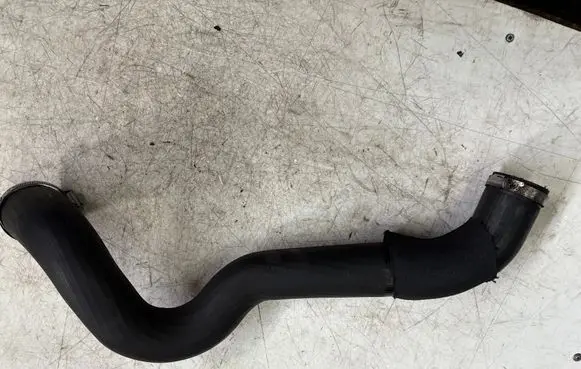 Ford Transit Intercooler hose/pipe