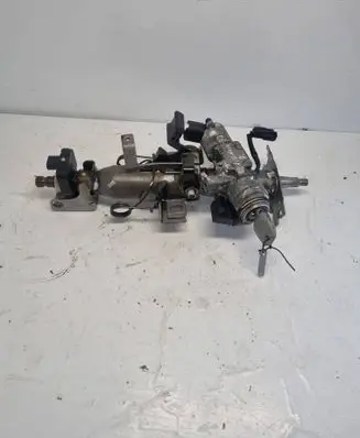 Toyota Avensis T250 Steering wheel axle FNR808