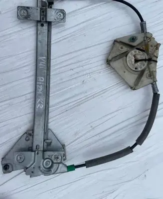 Volvo S40, V40 Front door electric window regulator 113301