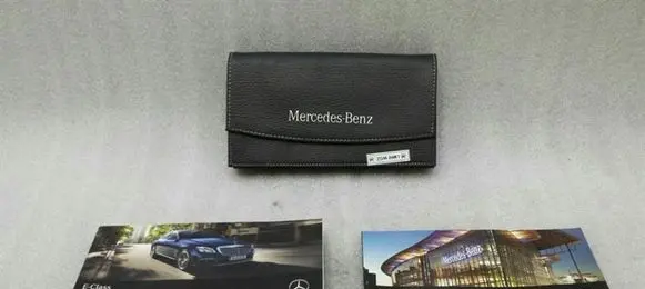 Mercedes-Benz E W213 User manual 