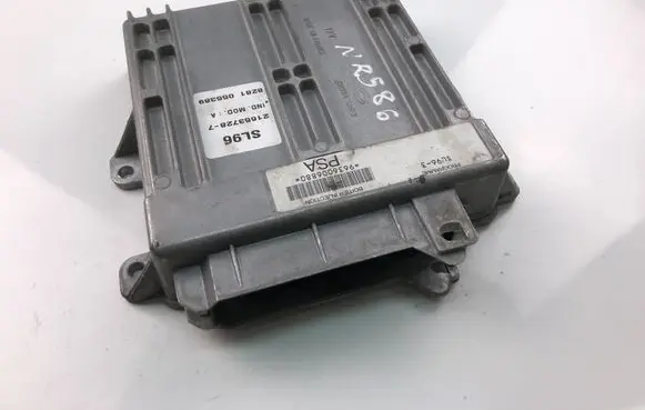 Citroen Xantia Engine control unit/module ECU 9636006880