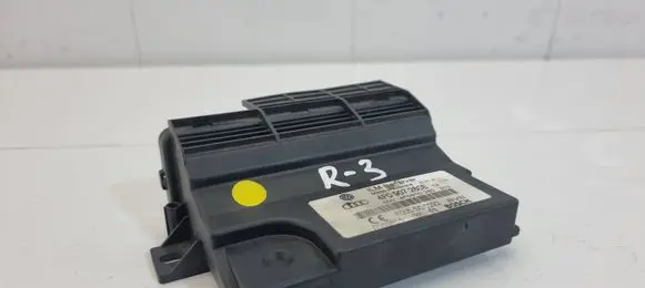 Audi Q7 4L Power management control unit 4F0907280E