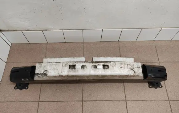 Subaru Legacy Front bumper cross member