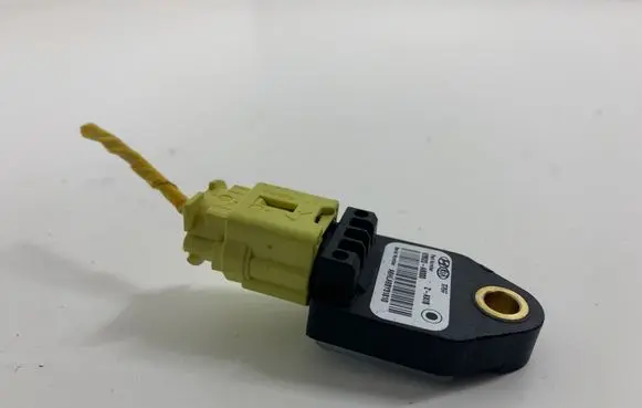 Hyundai i30 Airbag deployment crash/impact sensor 95920A6000