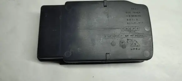 Chrysler Sebring (FJ - JX) Tool box MB939178