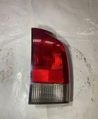 Volvo V70 Rear/tail lights 9154498 9154502
