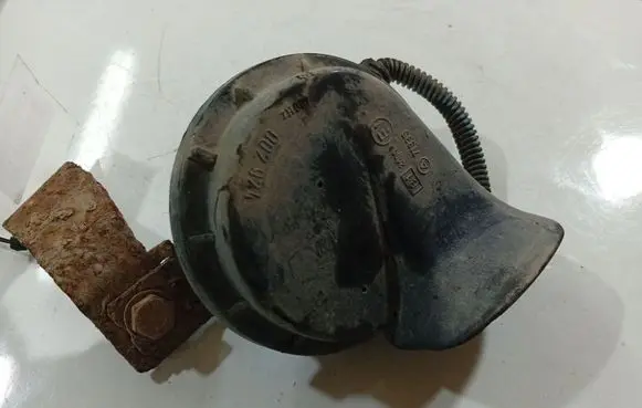 Opel Zafira A Horn signal 002924