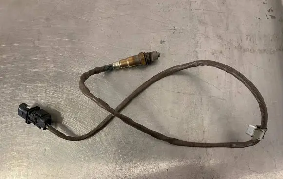 Mercedes-Benz C W205 Lambda probe sensor 0258017485 0005423400