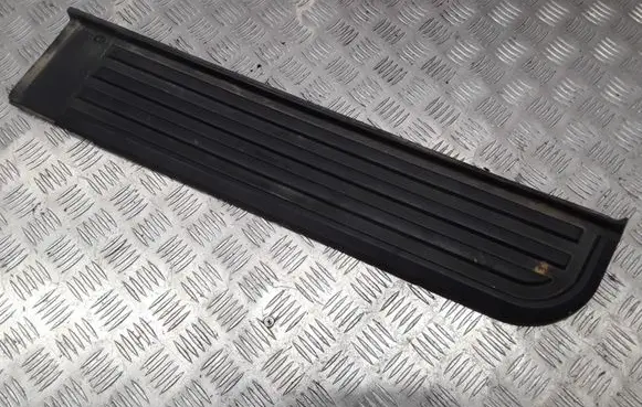 Land Rover Discovery 3 - LR3 Foot rest pad/dead pedal ASG55381