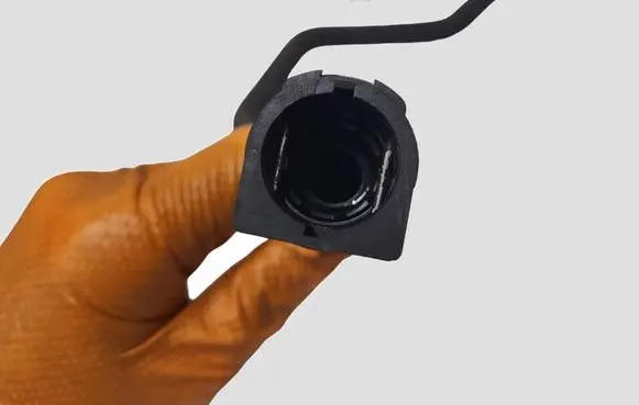 BMW 5 F10 F11 Engine coolant pipe/hose